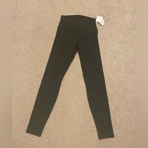 Brand new HeyNuts leggings